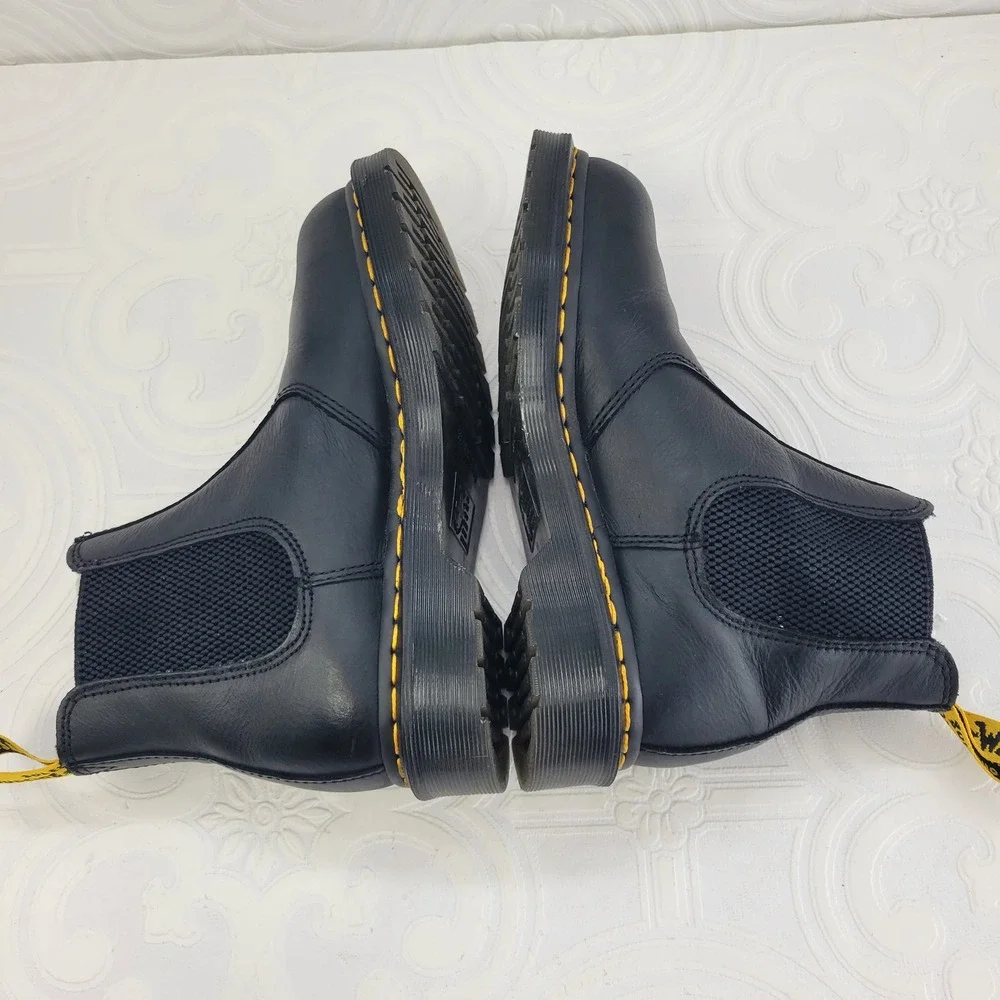 Dr Martens 2976 Black Leather Chelsea Boots Womens 6 Yellow Stitching Ankle Boot